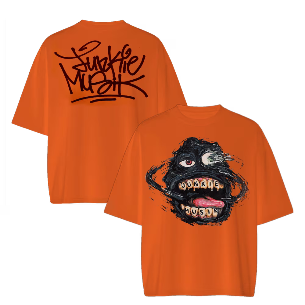 T-shirt arancione di Junkie Musik: il mostro davanti, la scritta a graffito dietro